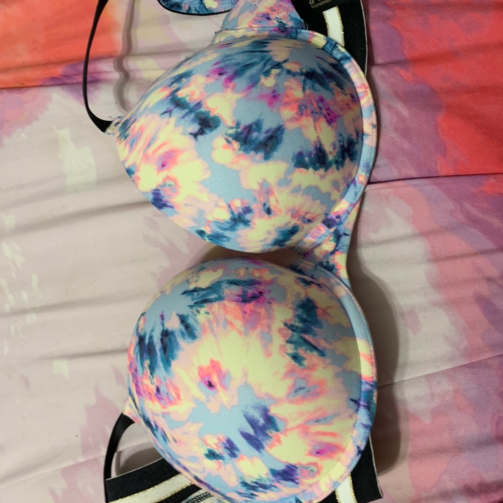 Pink wear everywhere bra